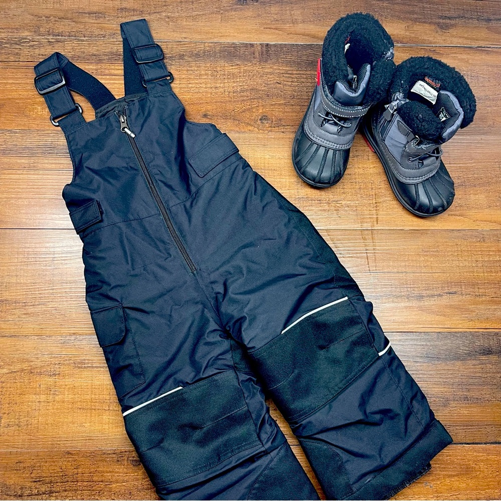 3T Worn 1x •black snow pants • OUTGROWN feature